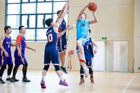 英超首次梅开二度，谢什科当选伯恩利vs曼联全场最佳球员